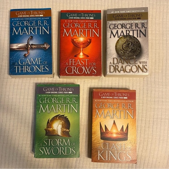 Game of Thrones Paperback Pocket Book Series - Picture 1 of 12